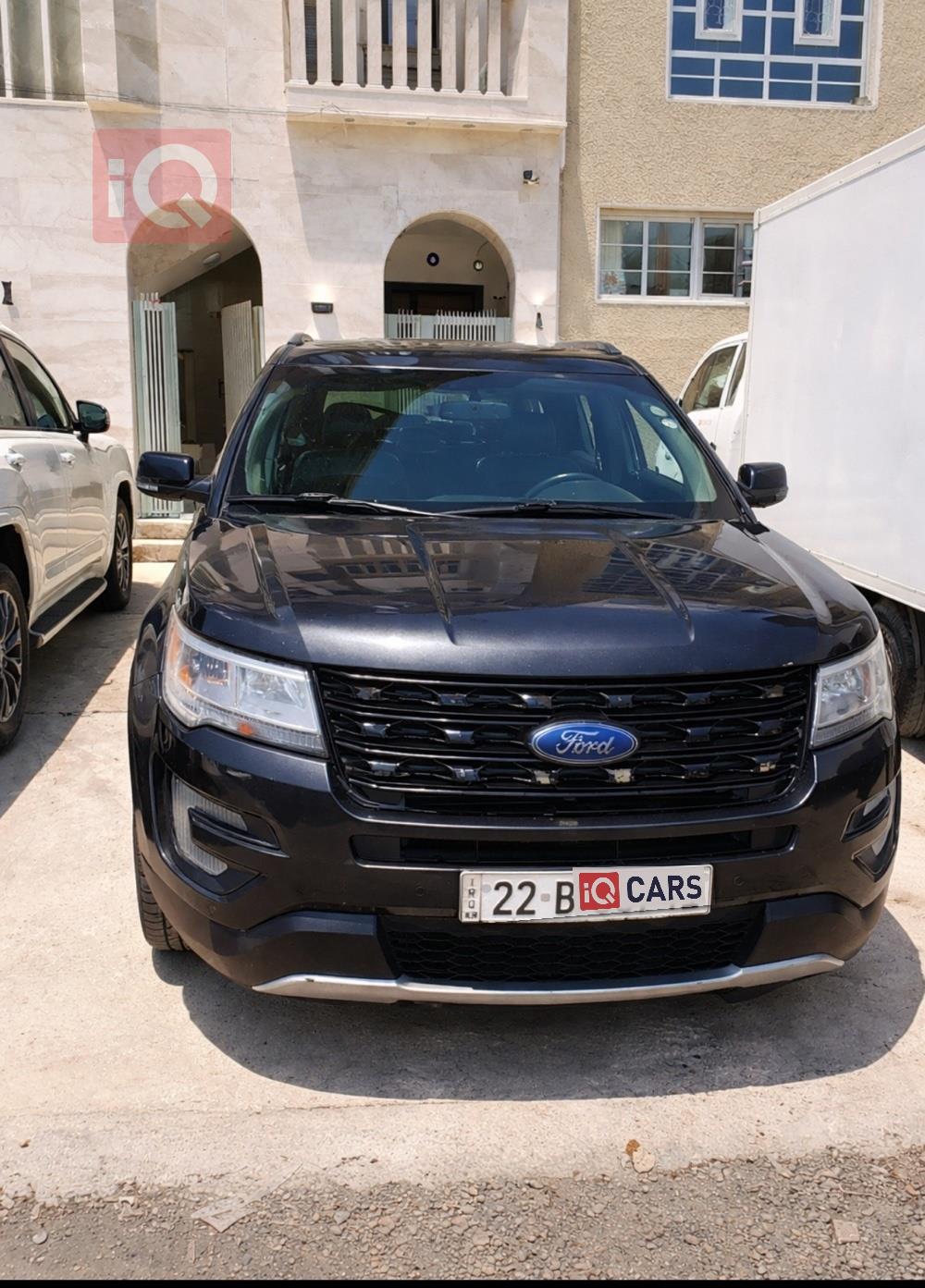 Ford Explorer